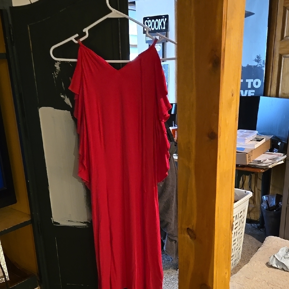 Ann Taylor Pink Asymmetrical Off-the-Shoulder Gown